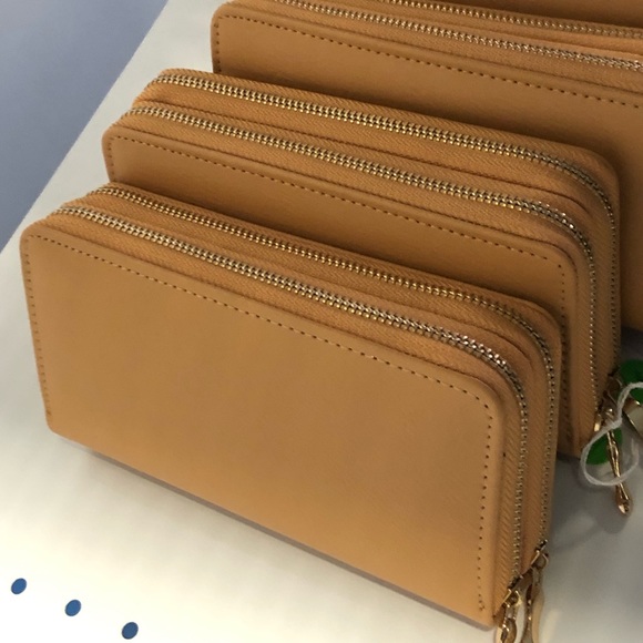 Wallet - Picture 8 of 11